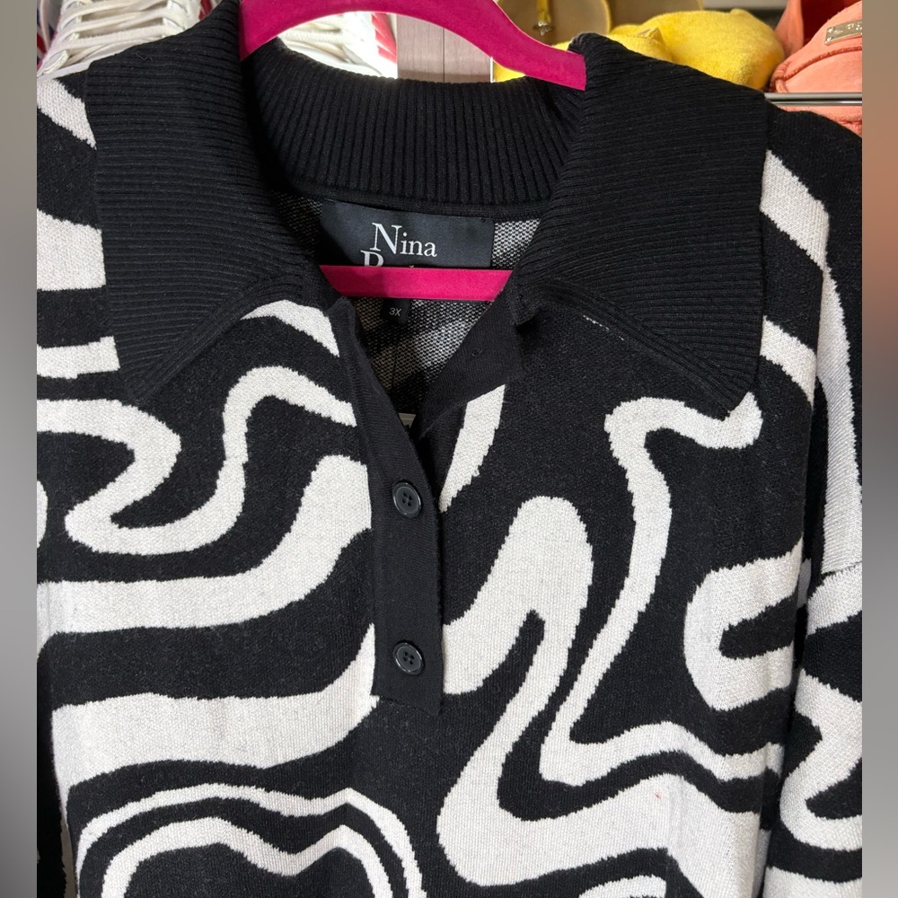 Black and Cream Knit set - Picture 4 of 6